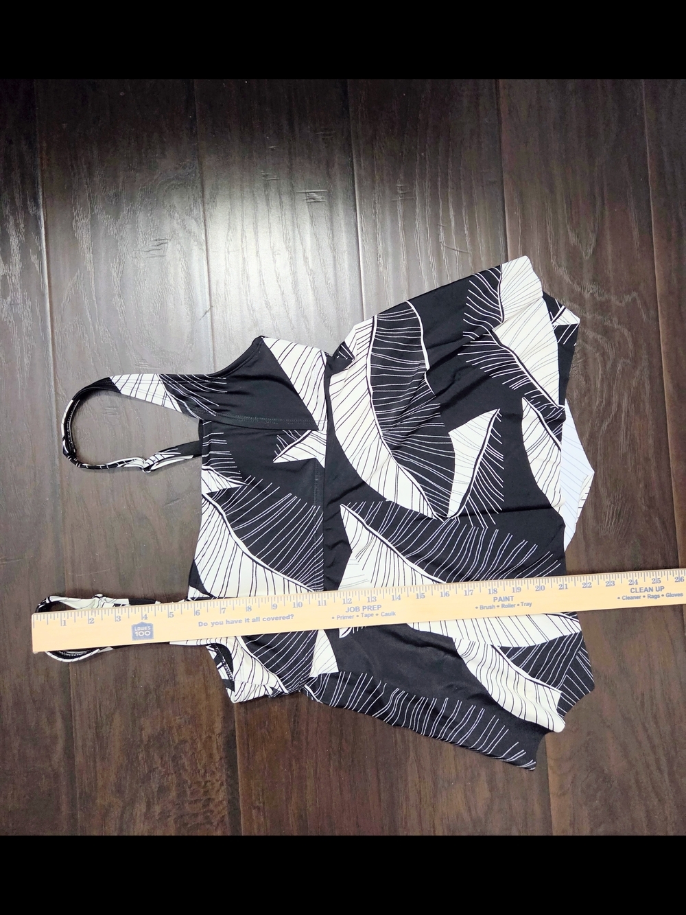 Kona Sol Black & White Leaf Print Peplum Swim Top - Picture 12 of 12